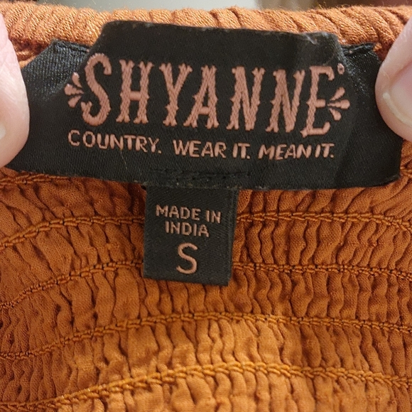 Rust Lace Crop Top - Picture 7 of 7